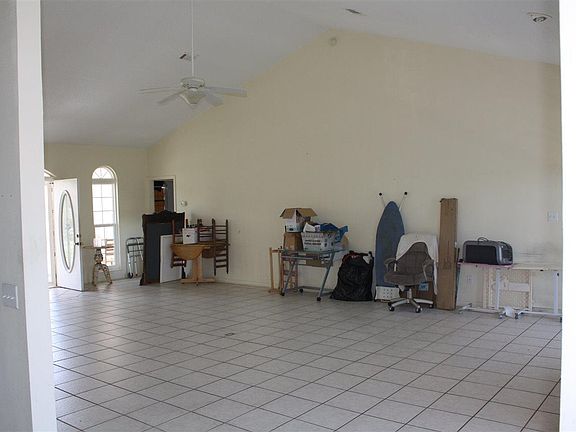 2nd image of 1206 Via Deluna Dr