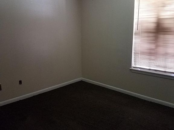 4th image of 1819 Northshore Dr