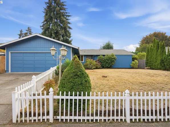 2870 SE Walnut St, Hillsboro, OR 97123