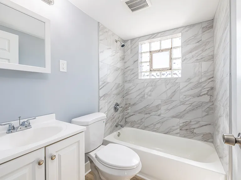 306 Wilson Ave #G — Photo 6