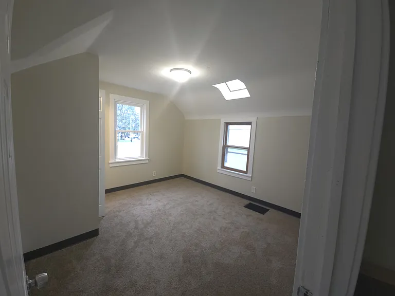 1430 Frederick Blvd — Photo 23