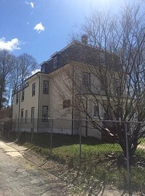 2nd image of 1026 Hyde Park Ave