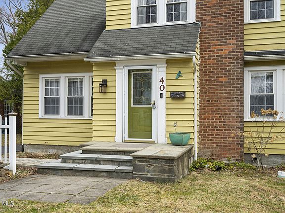 2nd image of 40 Euclid Avenue