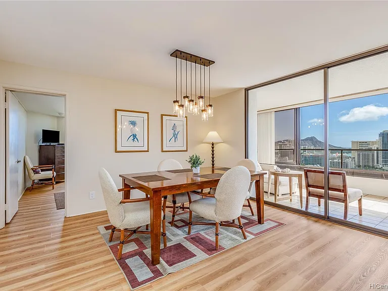 1910 Ala Moana Blvd #28C — Photo 7