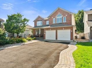 2180 Brianna Way, Ottawa, ON K4A4E3