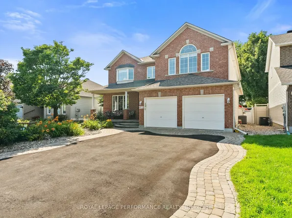 2180 Brianna Way, Ottawa, ON K4A 4E3