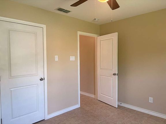 5th image of 4018 San Agustin Ave APT K