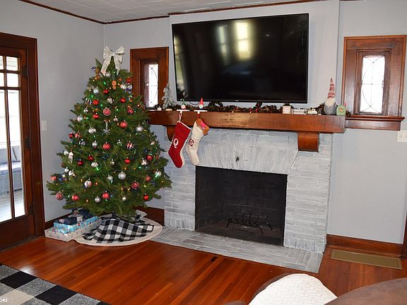 4th image of 2731 Avenue M