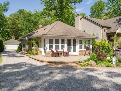 2006 Alpha St, Commerce Township, MI, 48382