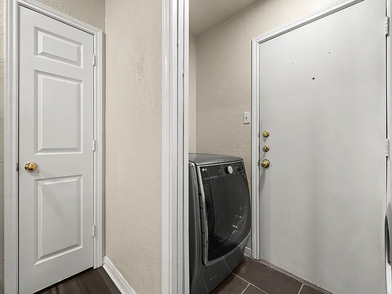 5110 Daybreak Dr — Photo 22