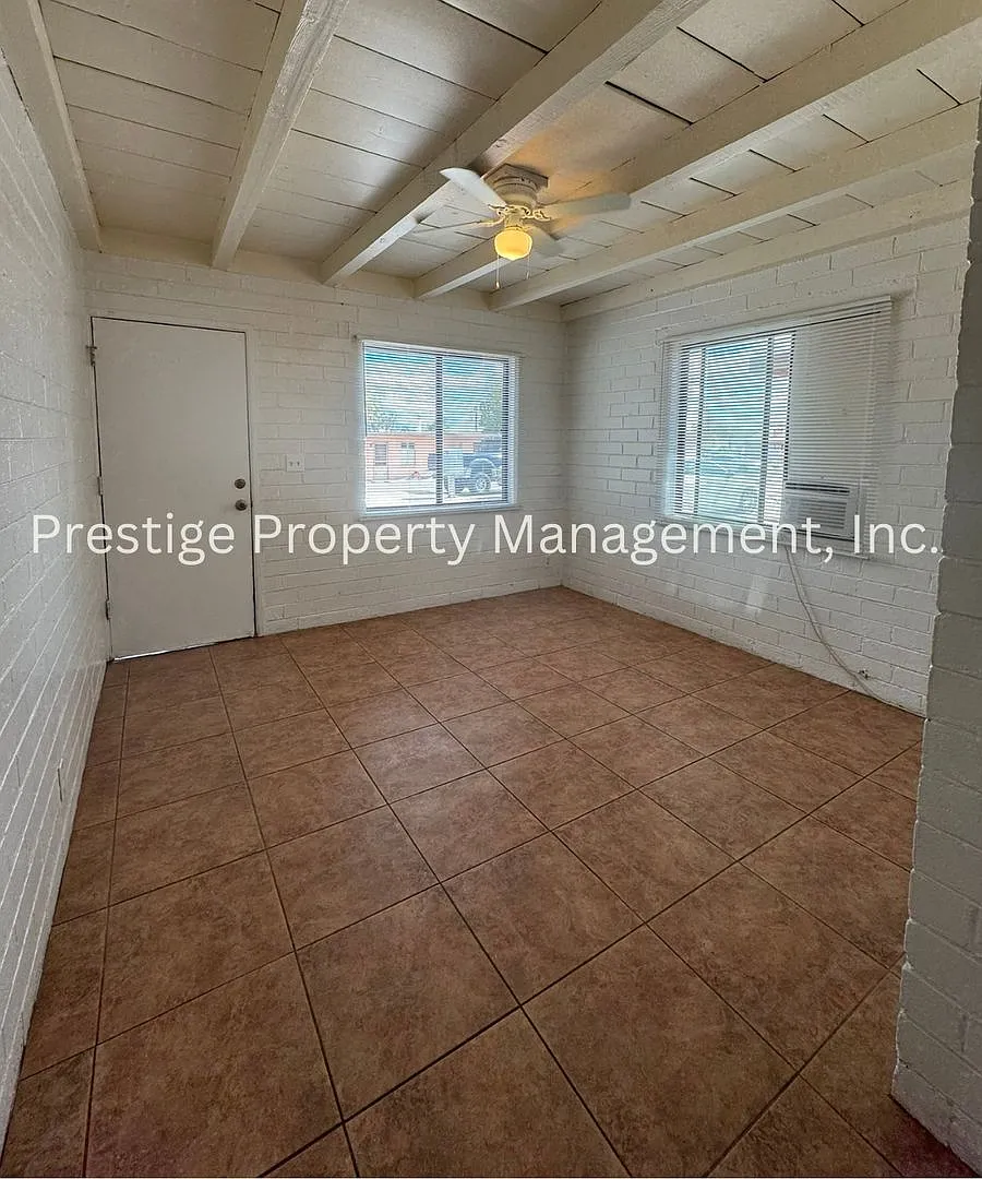 0514 — Photo 2