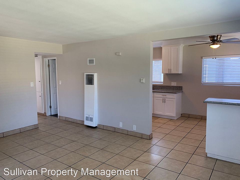 1st image of 10247 La Reina Ave APT E