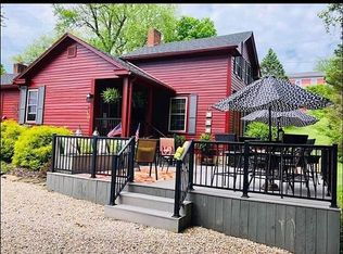 461 School St, Coshocton, OH 43812