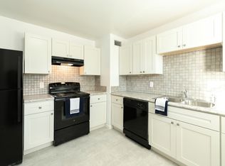 1410 Coco Pl, Wentzville, MO 63385