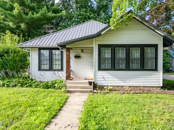 211 Howard Ave, Rockville, IN 47872