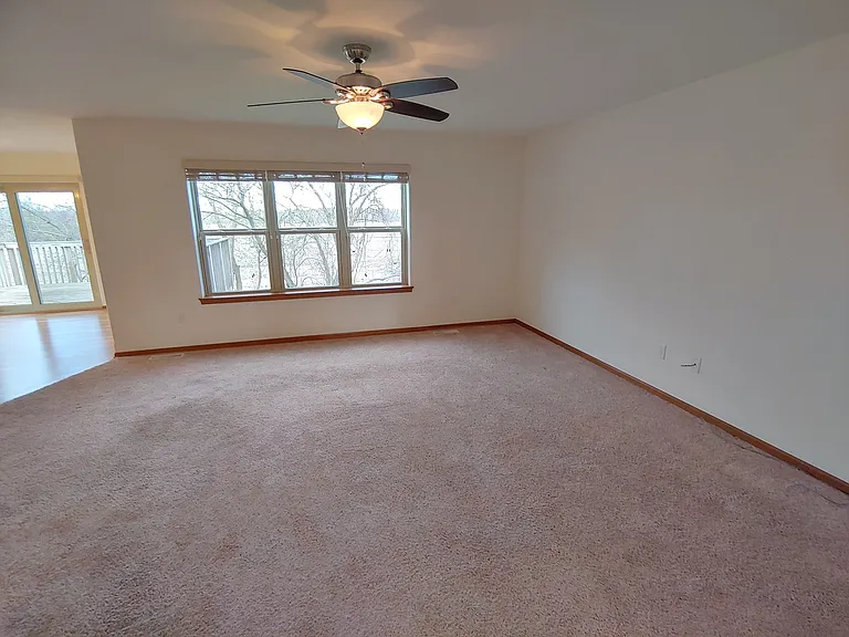 116 Villa Ct — Photo 17