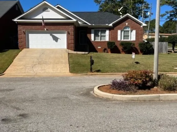 1000 Eagle Pass Way, Anniston, AL 36207