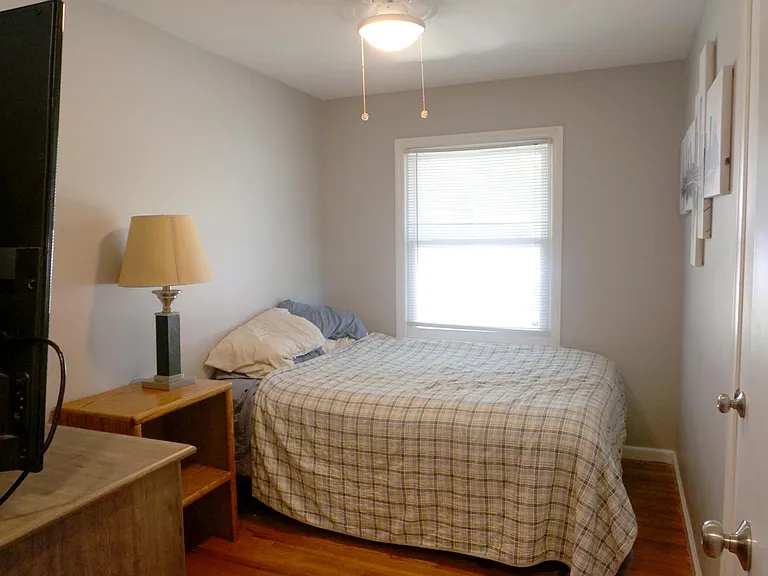 8910 Belleview Ave — Photo 21