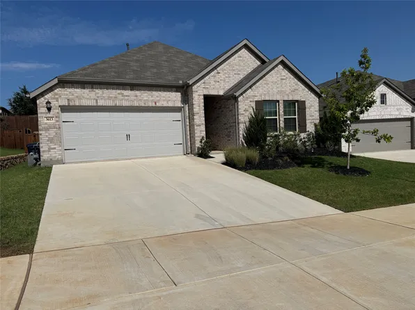 3613 Monte Carlo Ln, Denton, TX 76210