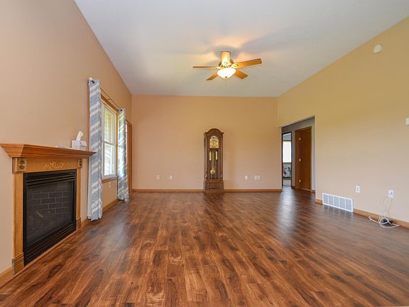 15160 20 Mile rd. Marshall-105