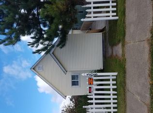 308 2nd St, Nashwauk, MN 55769