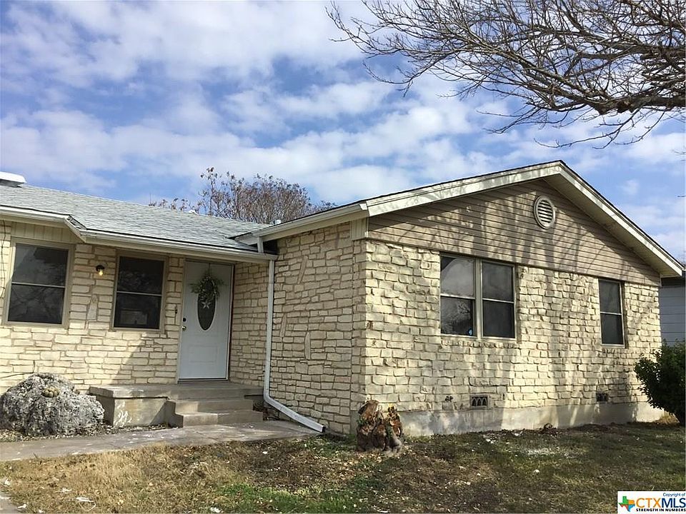 1st image of 604 W Avenue A