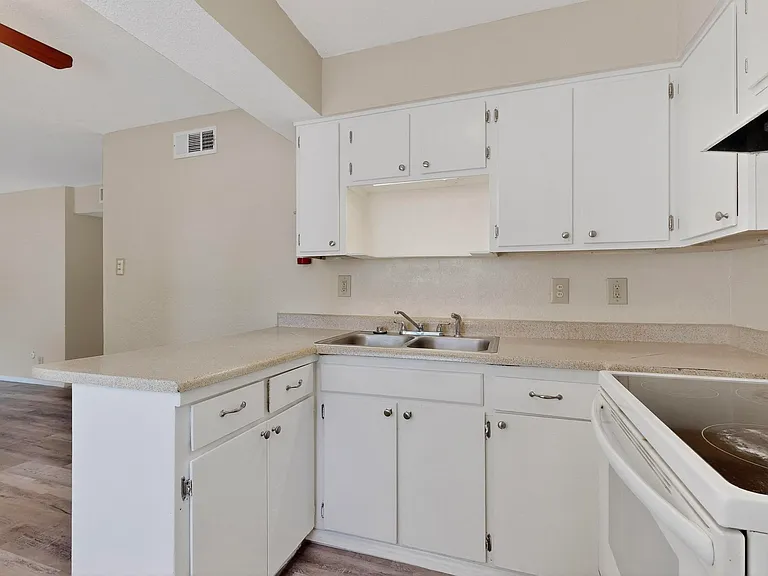 Interior - Kitchen