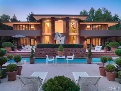 9104 Clayton Rd, Saint Louis, MO, 63124