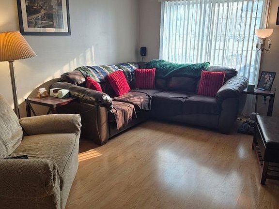 3rd image of 1833 Southcross Dr #2202