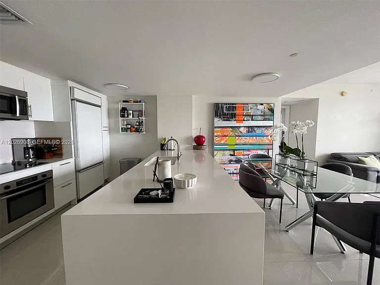 50 Biscayne Blvd #3411 — Photo 2