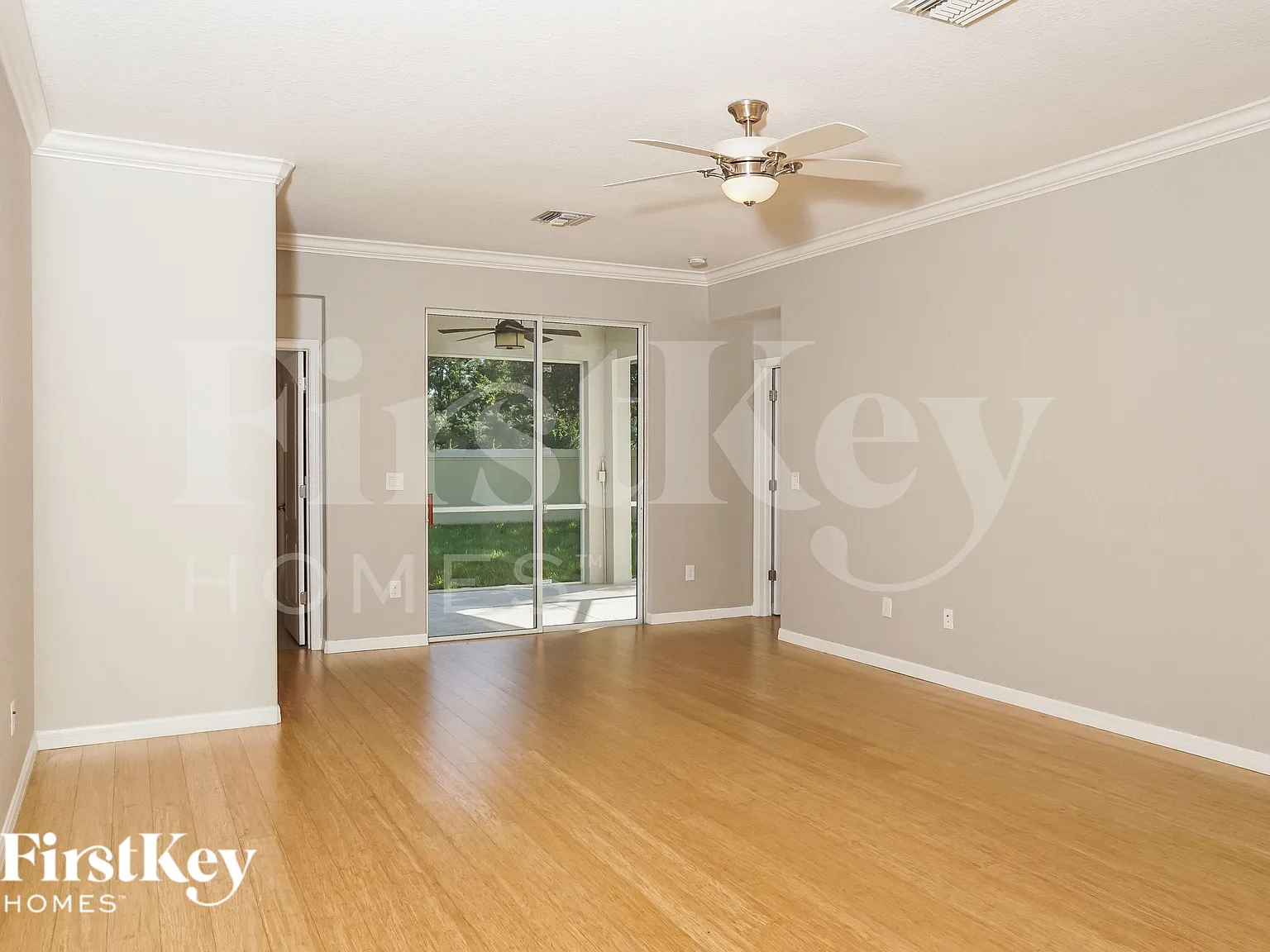 3 bed, 2.0 bath, 1671 sqft, $1,985 — Photo 3