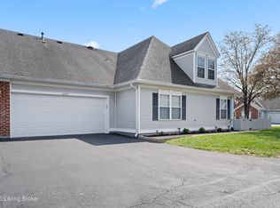 3927 Greenhurst Dr, Louisville, KY