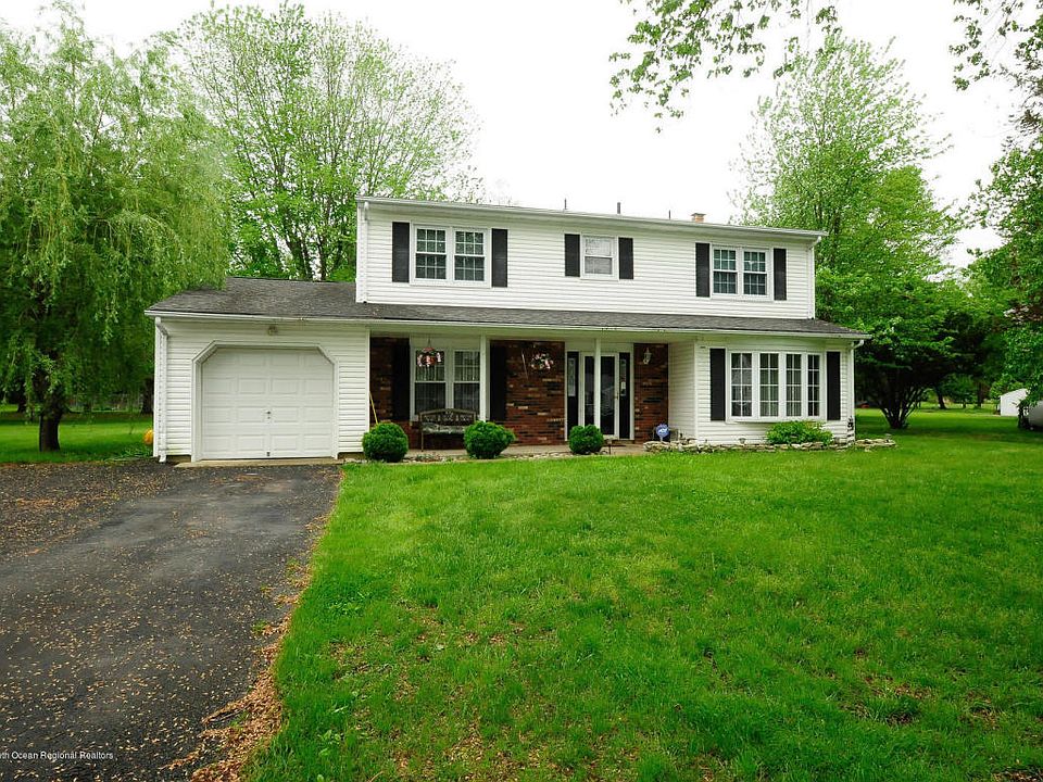 1st image of 407 Cook Rd