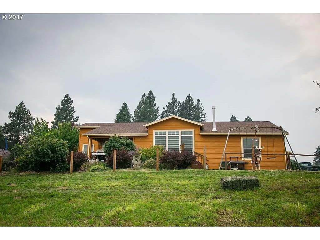 79294 Dufur Valley Rd photo 1