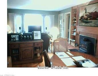 2nd image of 157 Brandy St