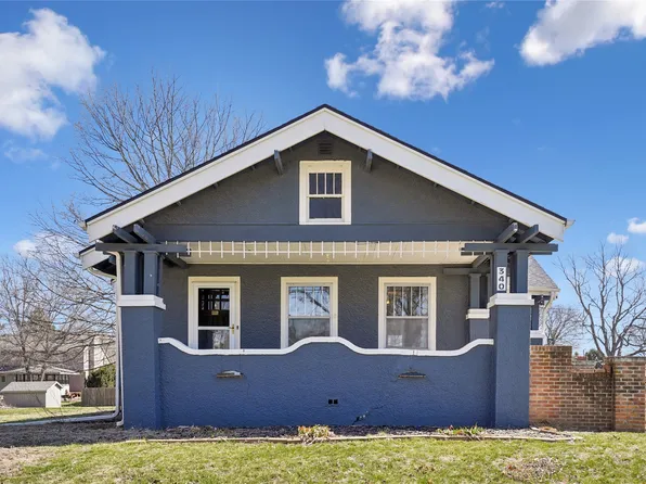 340 NE Cherry Ave, Earlham, IA 50072