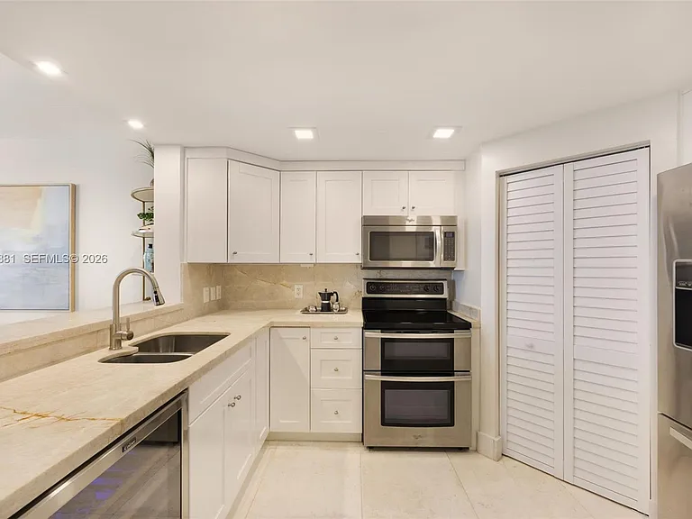 701 Brickell Key Blvd #901 — Photo 6