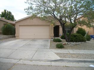 10805 Red Robin Rd SW, Albuquerque, NM 87121