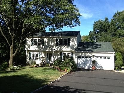 4th image of 1453 Easton Ave