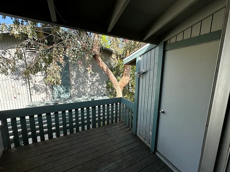 1036 Oak Grove Rd #8 — Photo 9