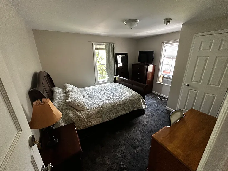31 Maple Ave — Photo 33