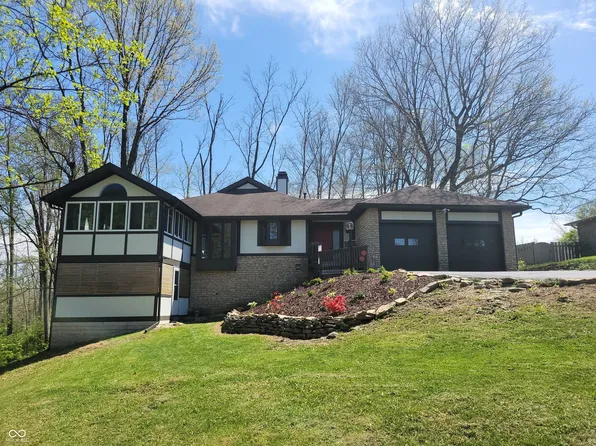 5739 E 62nd Pl, Indianapolis, IN 46220