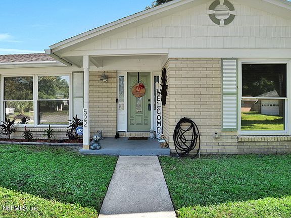 5th image of 522 CODY Court