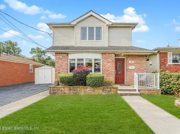 12 McDermott Ave, Staten Island, NY 10305