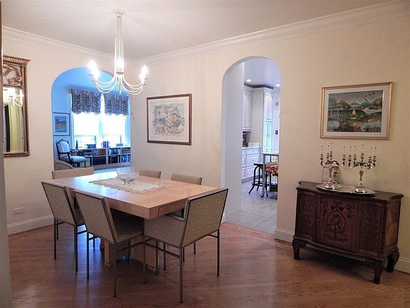 4th image of 255 W 88th St APT 11A