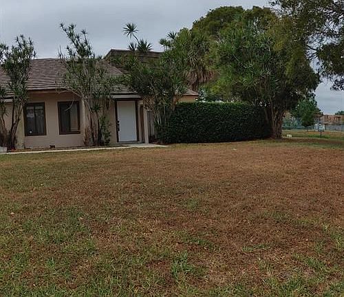 2nd image of 4212 Palm Bay Cir APT B