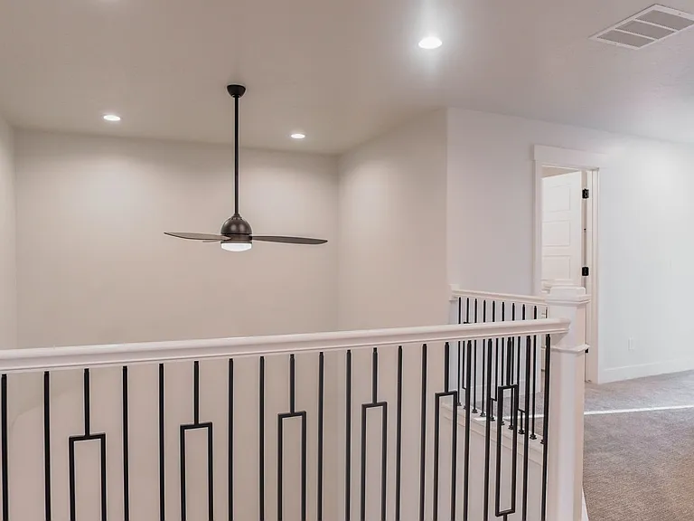 2010 N 3930 W — Photo 15