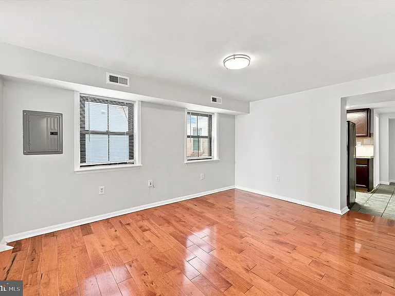 934 New Market St #2 — Photo 14
