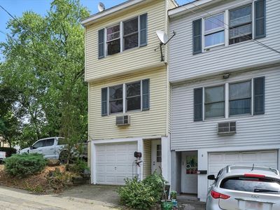 1 Bartlett Ave APT F, Haverhill, MA, 01830