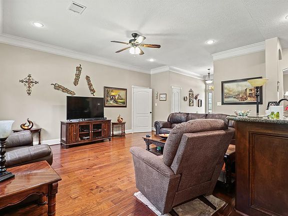 5th image of 220 Fish Creek Lane